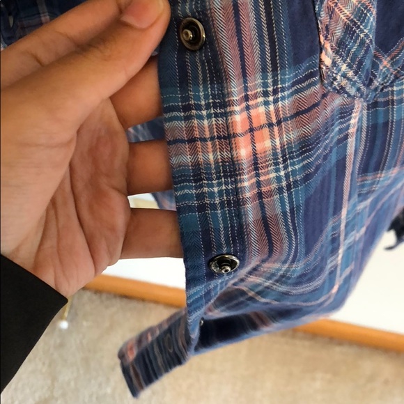 American Eagle Button Down Shirt - Picture 7 of 7